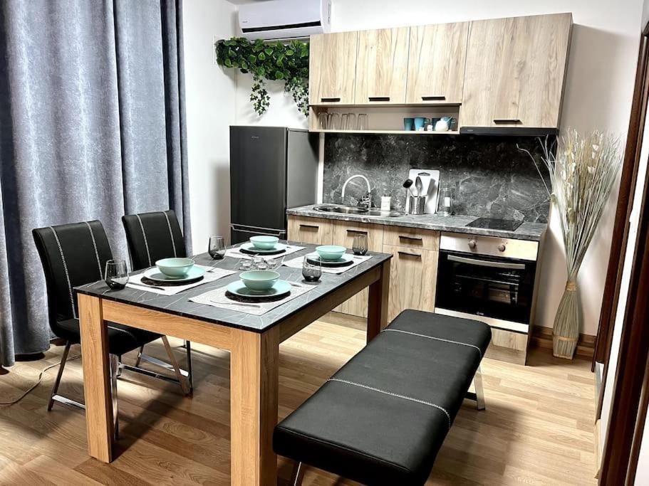 Casa Del Sole - Beautiful Studio In Varna Bulgaria Apartment Bagian luar foto