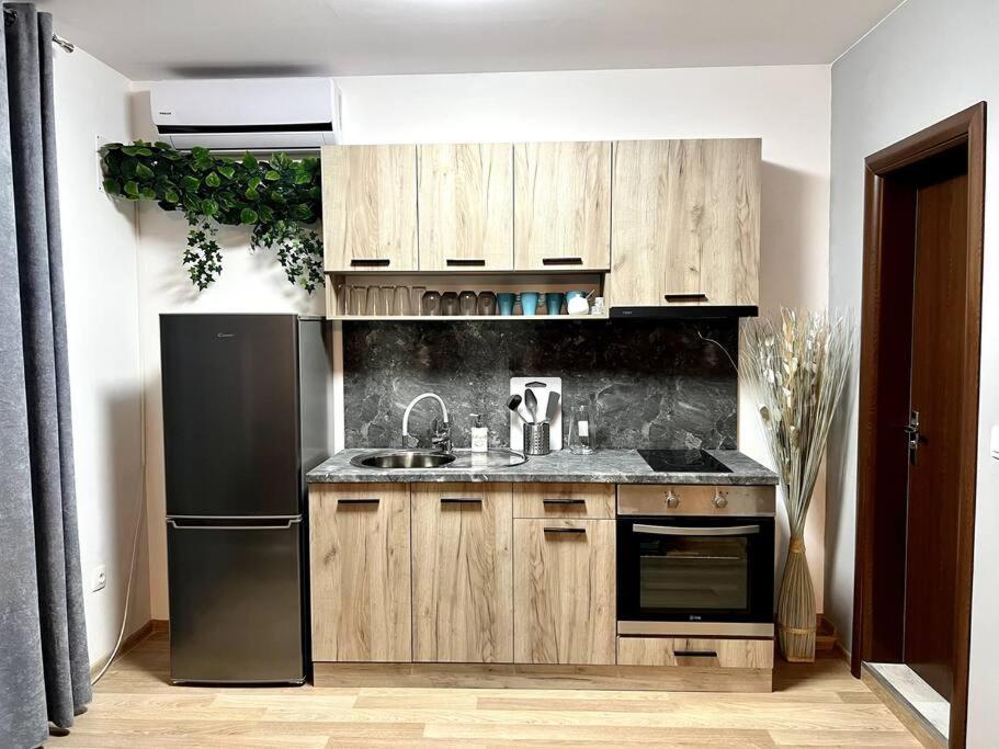 Casa Del Sole - Beautiful Studio In Varna Bulgaria Apartment Bagian luar foto